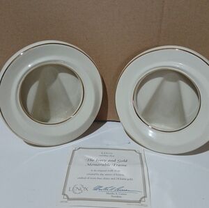Lenox The Ivory and Gold Memorable Frame set of 2